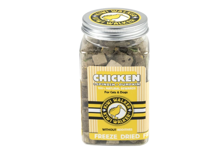 Kiwi Walker 100% WĄTRÓBKA DROBIOWA + SZPINAK + DYNIA liofilizowane smaczki 100g