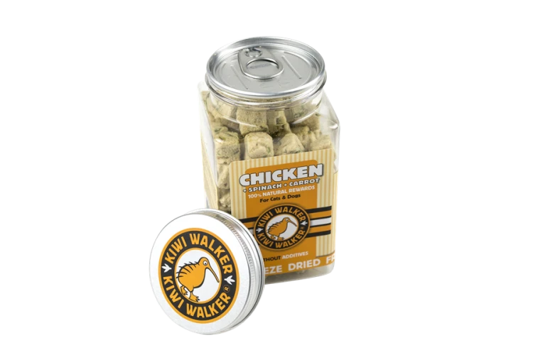Kiwi Walker 100% KURCZAK + SZPINAK + MARCHEWKA liofilizowane smaczki 65g