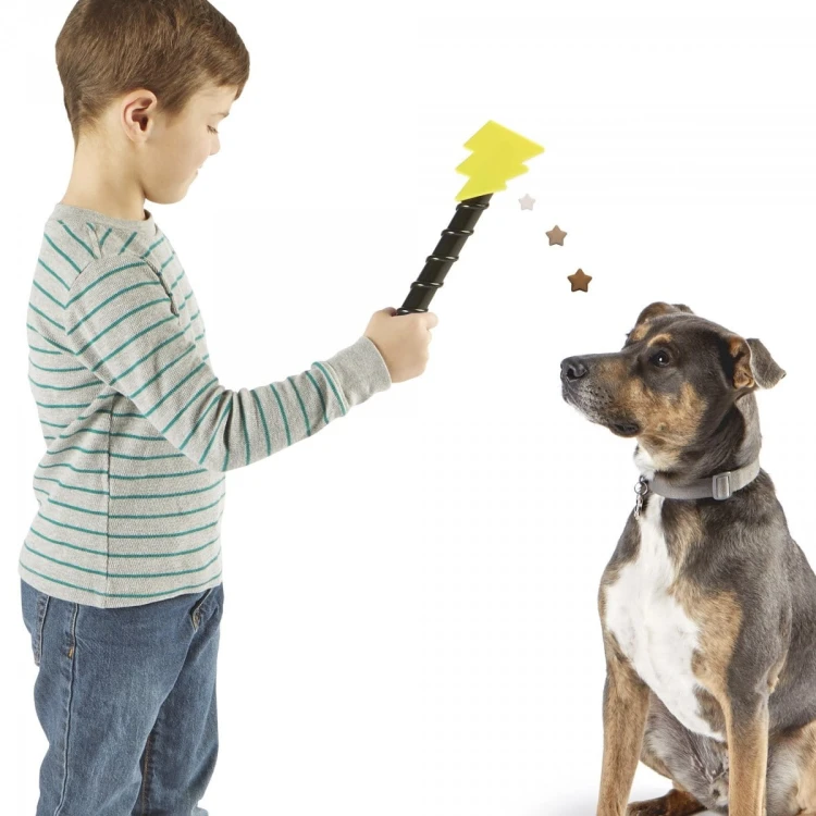Brightkins Dozownik przysmaków Magic Wand! MAGICZNA RÓŻDŻKA PIORUN
