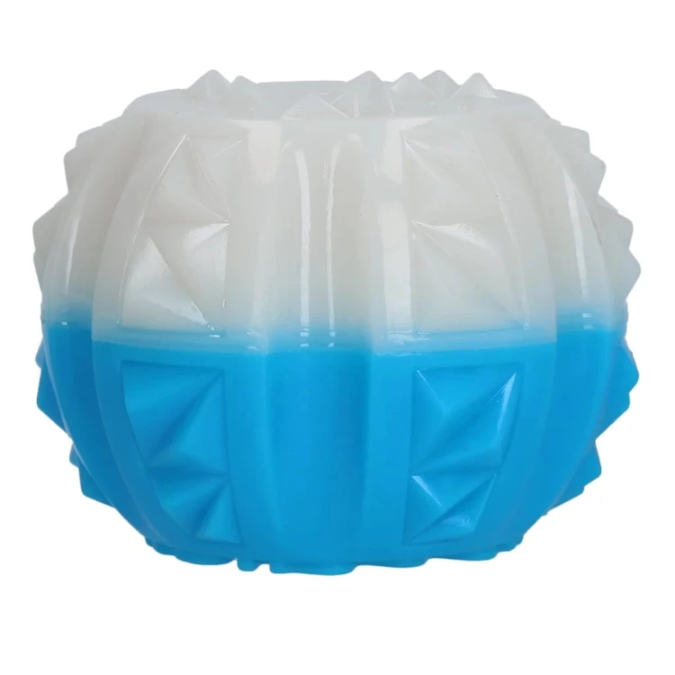Coolpets ICE BALL chłodząca zabawka dla psa