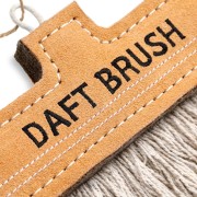 GREEN &amp; WILD'S Daft Brush (Zwariowana szczotka)