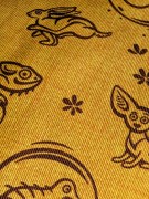 KIWI WALKER Kiwi&amp;Friends Cushions Włoskie i lekkie legowisko dla psa S pomarańczowe